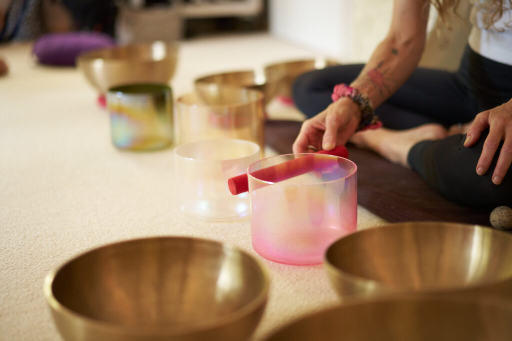 Sound, Cristall Bowle und Kakao