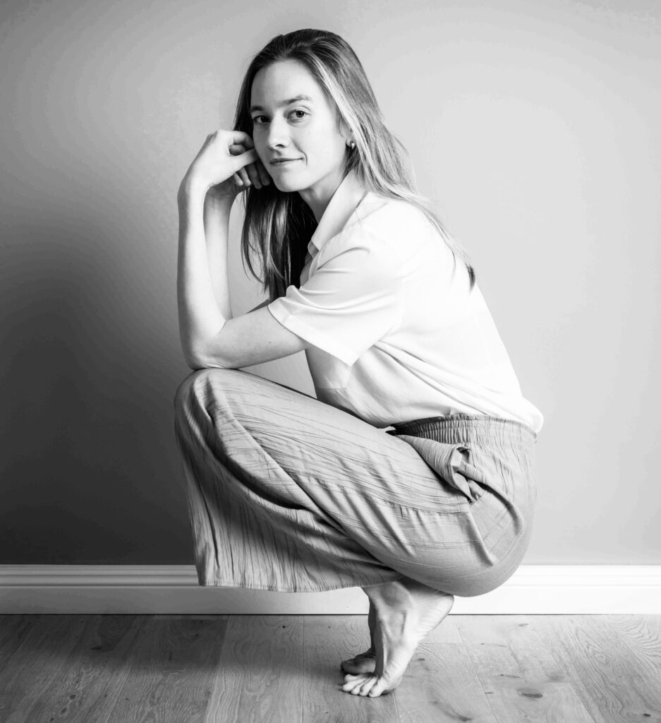 Nele Kröger - Yogalehrerin- Zeiin Yoga Hannover, Hatha, Yin, Pränatal und Kundalini